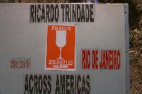 Across Americas - Aventura de Moto - Case com o material